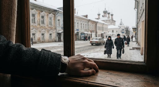 Historische Straße einer russischen Stadt im Winter (Platzhalterbild)